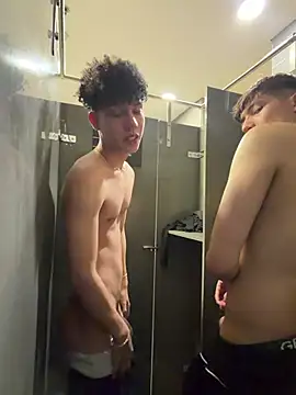 yoursexyjose's Webcam Show