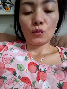 Baby-loveass69 canli oda onizlemesi