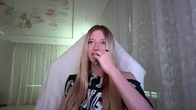 IvyArmbrister's Webcam Show
