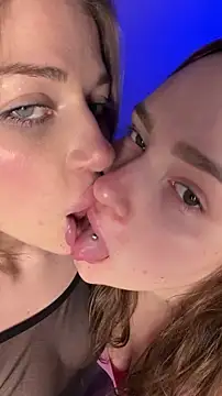 LeilaFloraX's Webcam Show