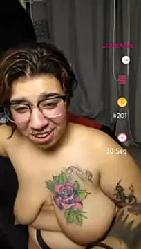 Velvetmony23's Webcam Show
