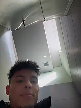 Eros_lee's Webcam Show