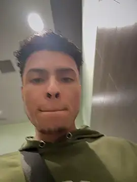 Eros_lee's Webcam Show