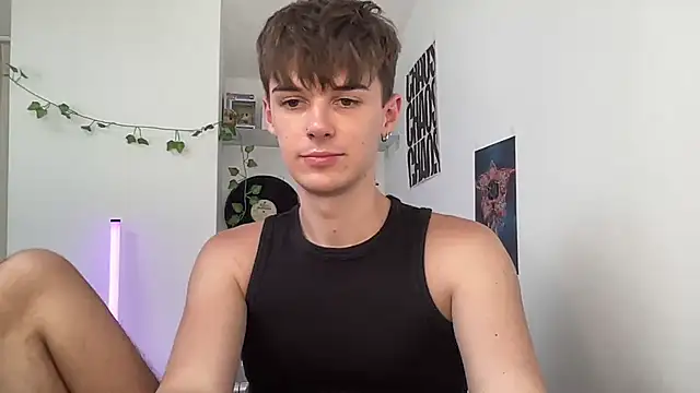 YourMilkyGuy's Webcam Show