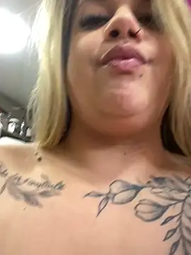 kahreal's Webcam Show