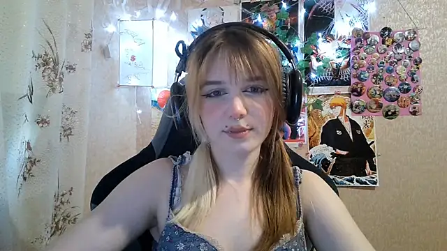 MilaTyan's Live XXX Chat