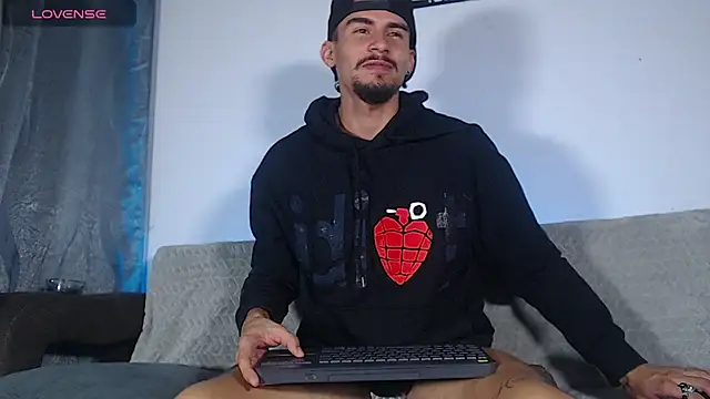 SharonTygaX's Webcam Show