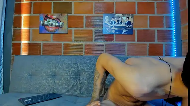 ahsly78Bryan's Live XXX Chat
