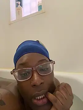 Sinfulwaterfalls 现场性爱视讯表演