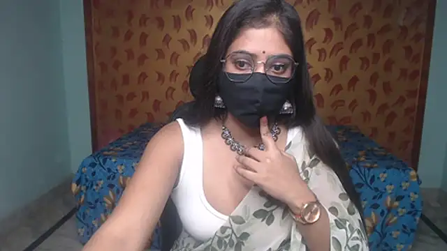 Deevisha-queen's Live XXX Chat