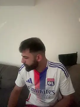 Show modela Shayan_021_Private na web-kameri