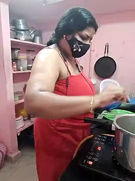 tamil_lathikaaa 现场性爱视讯表演