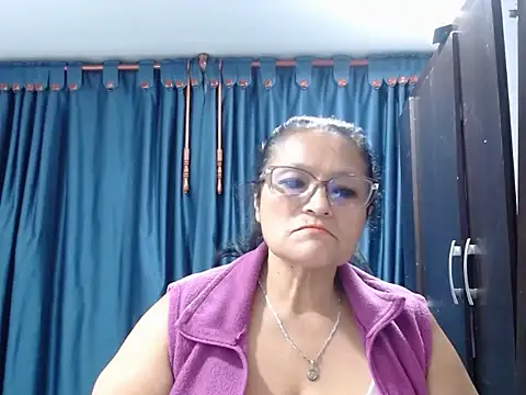 _BellaNocturna's Webcam Show