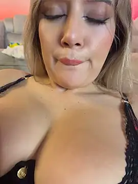 EliseColeman's Live XXX Chat