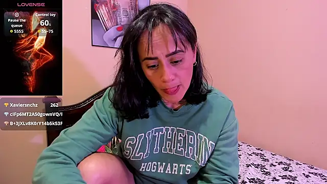 sara_florez12's Live XXX Chat