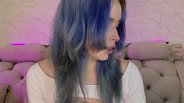 Your-Night-Fury's Webcam Show