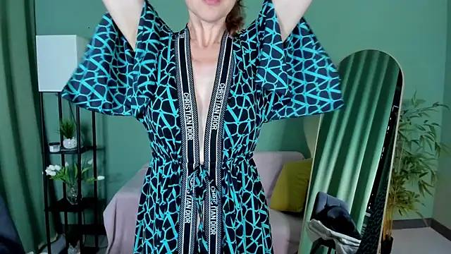 LeticiaRomano's Webcam Show