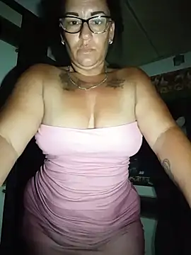 tugordita-hot's Webcam Show