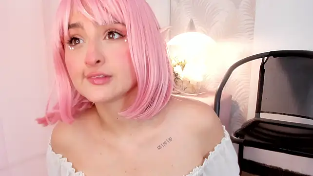 KarolyneLune's Live XXX Chat