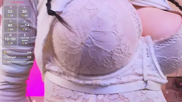Deibora's Live XXX Chat