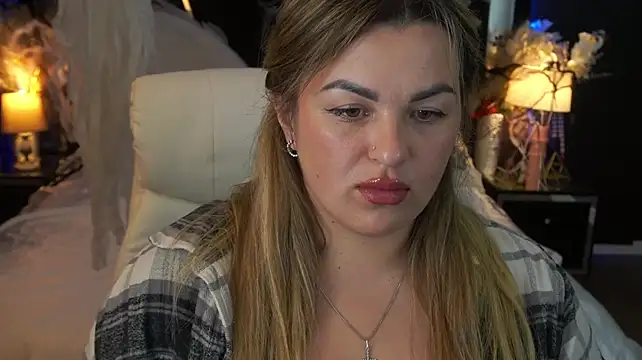 AlissyaGrayy's Live XXX Chat