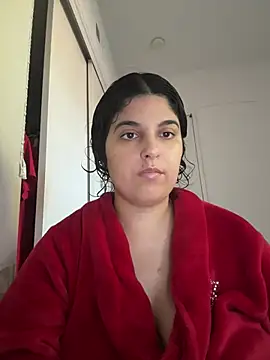 Yasminebbyxx's Webcam Show