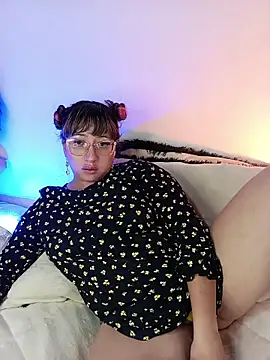 Piafisher_2's Live XXX Chat