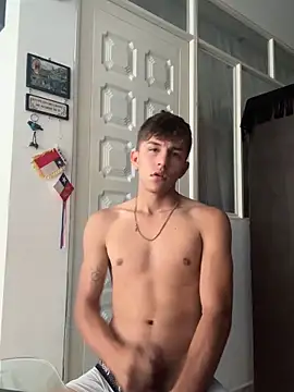 Mateo_savage 现场性爱视讯表演