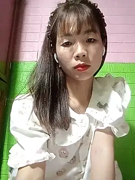 AmyLinee01 معاينة الغرفة النشطة