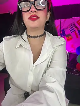 Cris_BDSM's Webcam Show