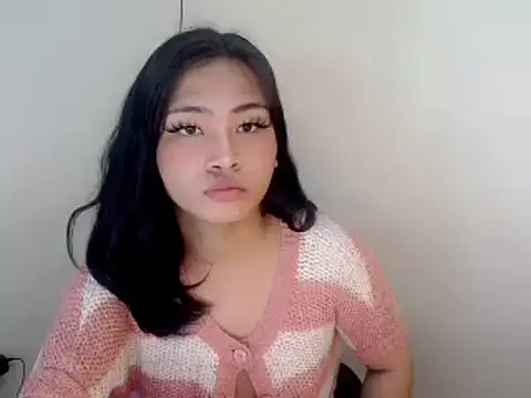 urbbgirl_Julianaxxx's Webcam Show