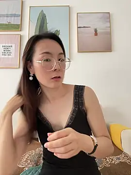 you-520's Webcam Show