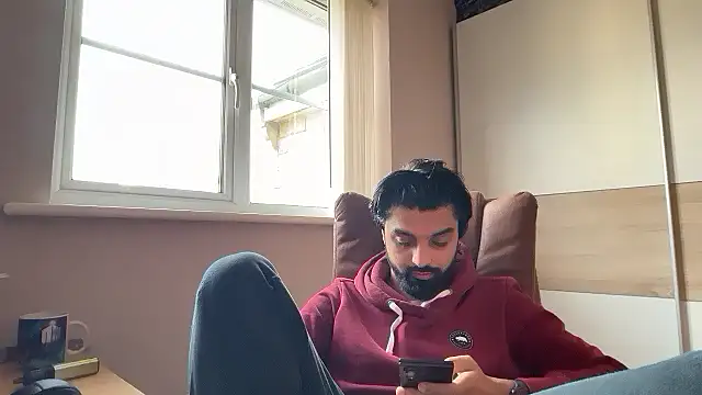 priyxh's Webcam Show
