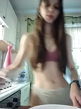 Korolevaaa11's Live XXX Chat