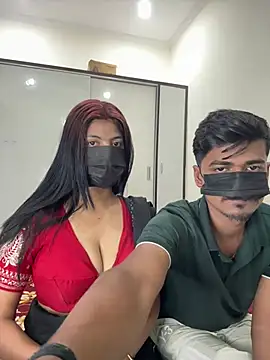 Love-Birdss' Webcam Show
