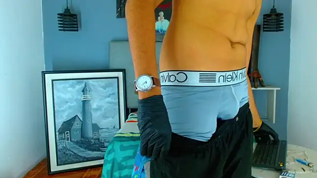 Lukaz_Caballero's Webcam Show