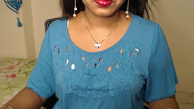 SpicyHoneey's Live XXX Chat