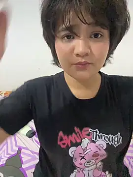 Karina_PrettyHot69 现场性爱视讯表演