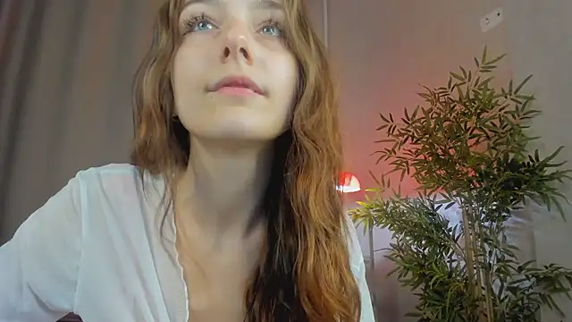 alis_tauber's Live XXX Chat