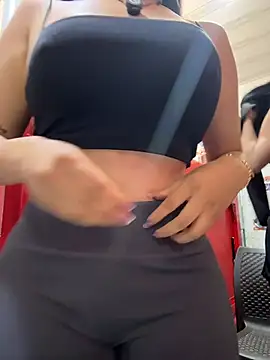 Sara_fun's Webcam Show