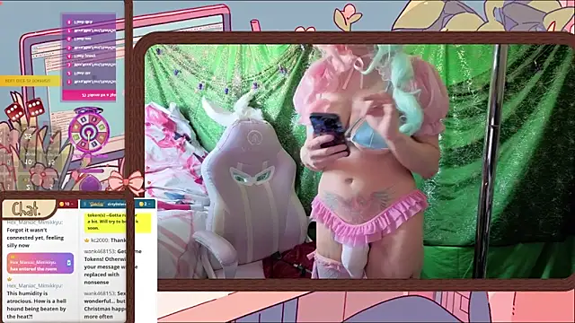 Show modela DirtyLilRatty na web-kameri