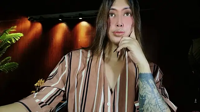 prettybushy's Webcam Show