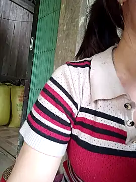 Isabella_pusy's Webcam Show