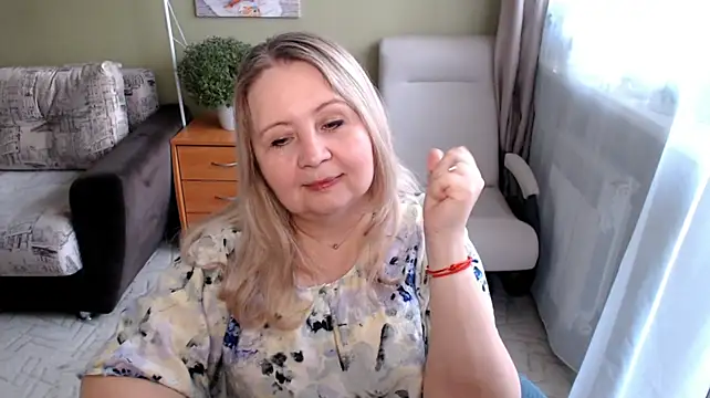 YanaMayer's Live XXX Chat