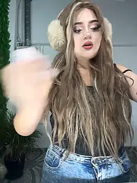 lya_nekko_'s Live XXX Chat