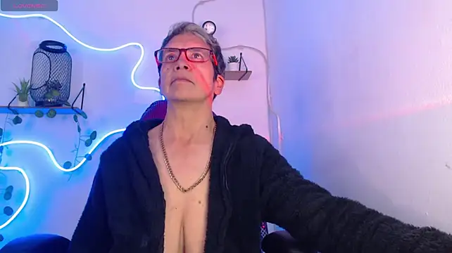 selena_ferreira's Webcam Show