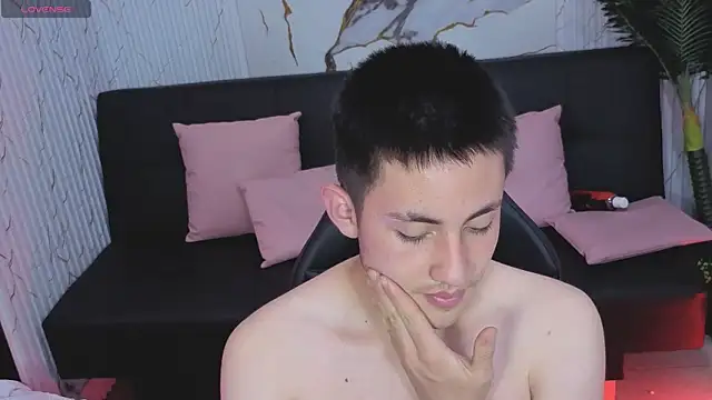 Andres_Tay 现场性爱视讯表演