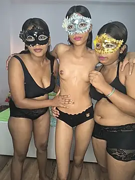 Kayra_queenx's Webcam Show