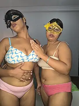 Kayra_queenx's Webcam Show