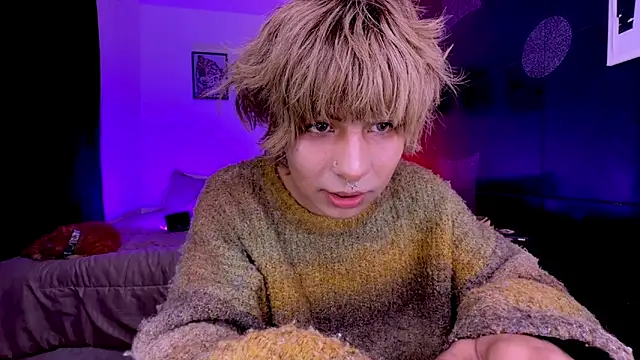 Aronn_44 现场性爱视讯表演